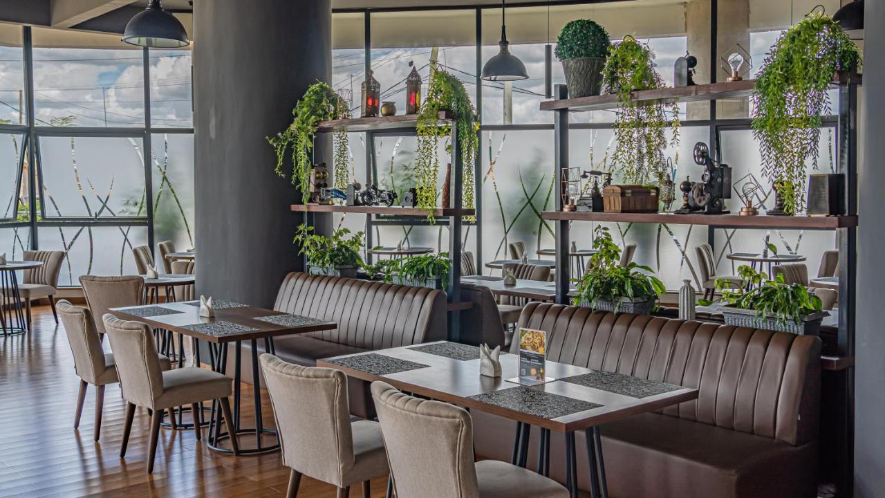 The Curve By The Park Apartment Nairobi Ngoại thất bức ảnh